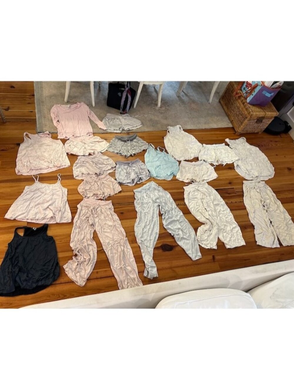 PJ Harlow Bundle